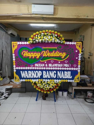 Papan Bunga di Petogogan