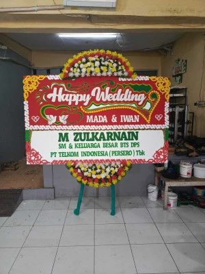 Papan Bunga di Petogogan